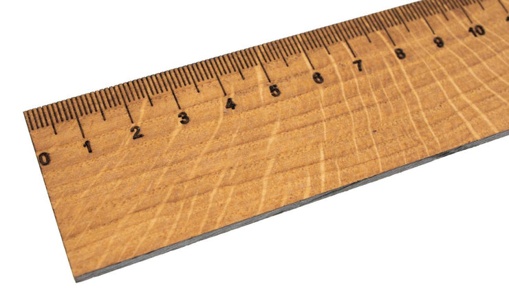 Holzlineal aus Europa